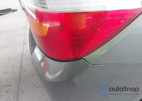 2010 Toyota Highlander Se V6 z USA, uszkodzony, nr VIN 5TDJK3EH0AS040527